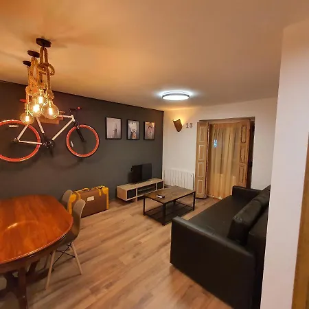Apartment Centro - Parking Free - Gumerflat Museo Vut-09-234 *