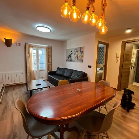 Apartmán Centro - Parking Free - Gumerflat Museo Vut-09-234