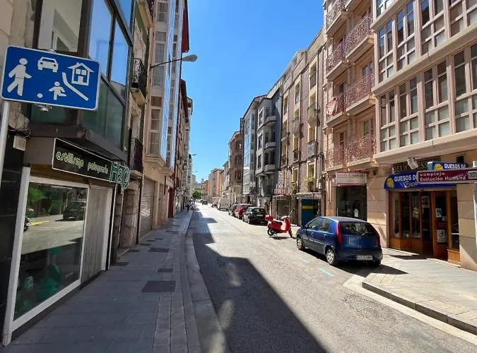 아파트 Centro - Parking Free - Gumerflat Museo Vut-09-234 Burgo